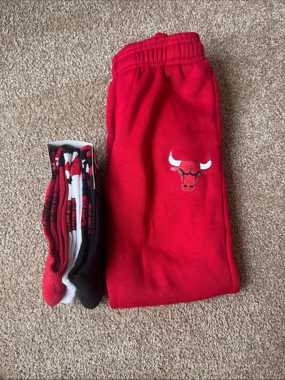Chicago Bulls NBA Kids Sweatpants & Socks